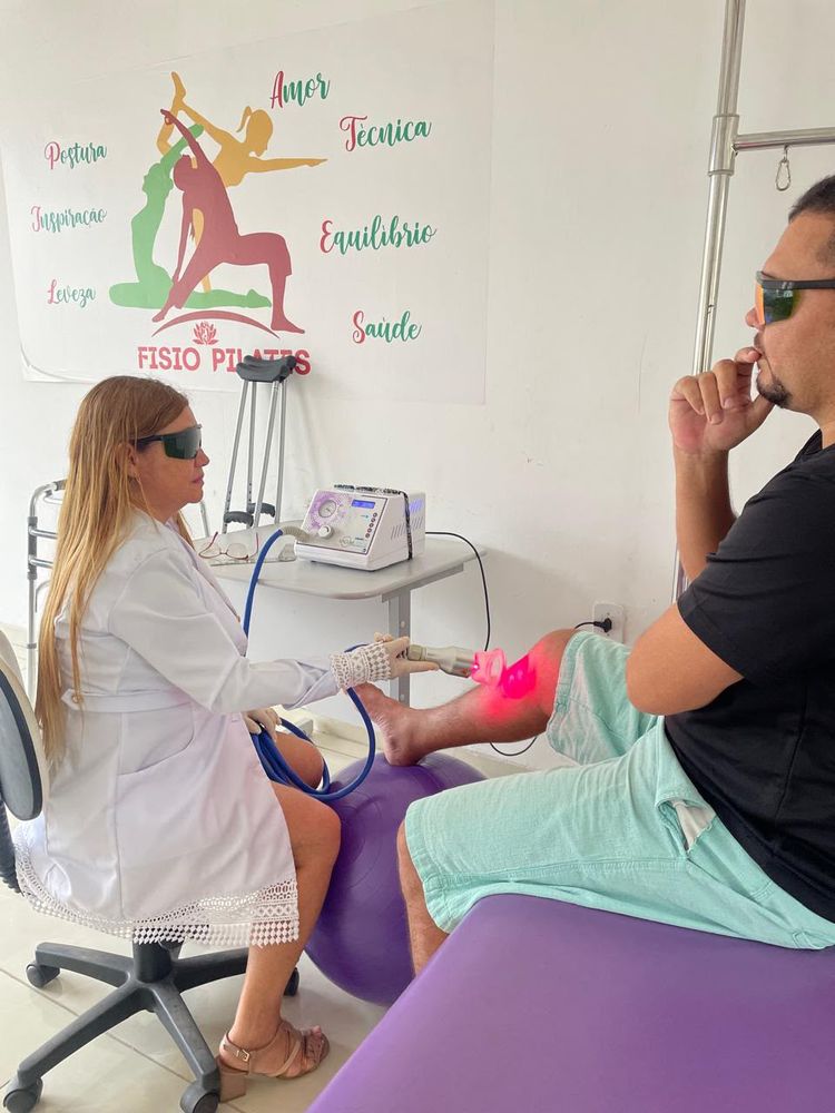 Laserterapia no joelho no tratamento pós-cirúrgico em São Luís